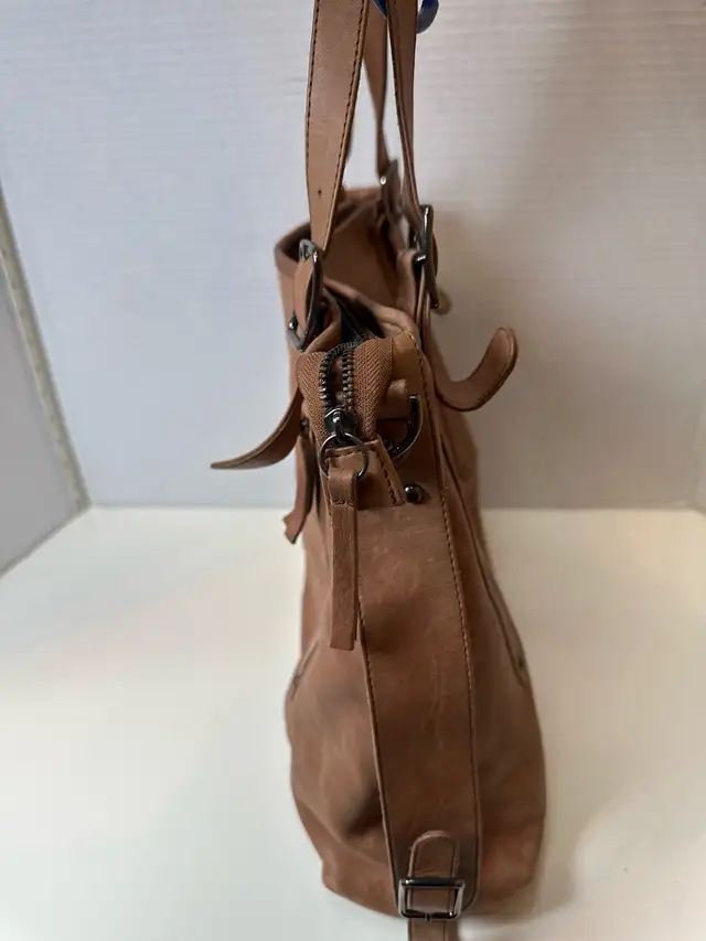 Matt and Nat Handbag picture #4