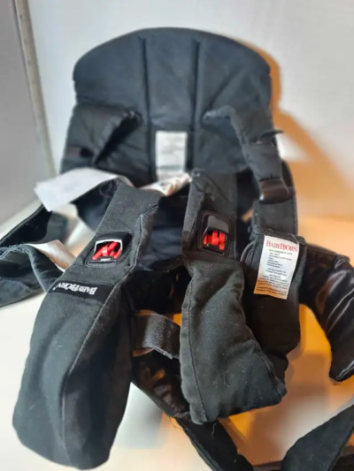 BabyBjorn Baby Carrier One picture #1