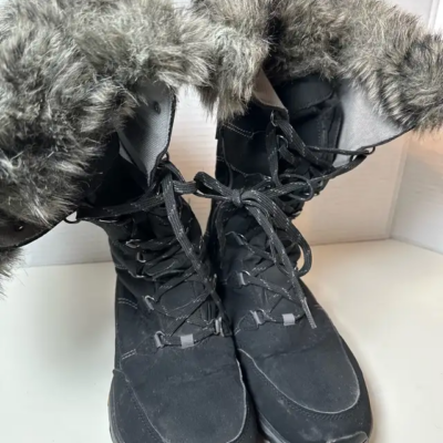 Eddie Bauer Winter Boots picture #1