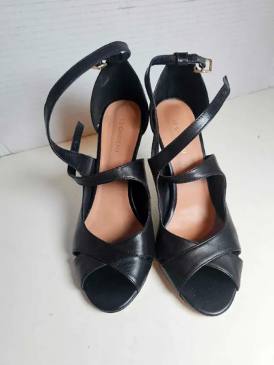 Le Chateau Heels picture #1