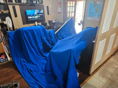 12' x 12' Studio Grade Blue Screen picture #1