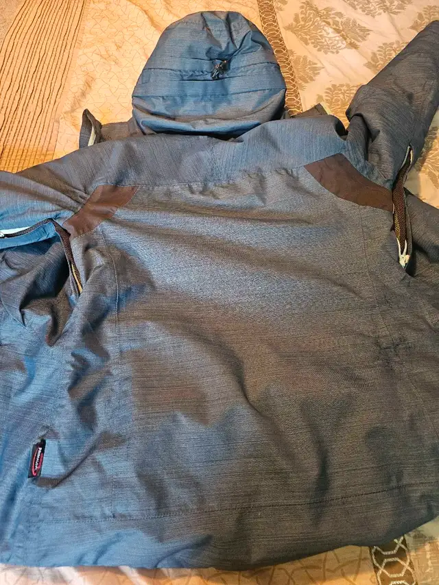 Helly Hansen Ski Jacket (s) picture #3