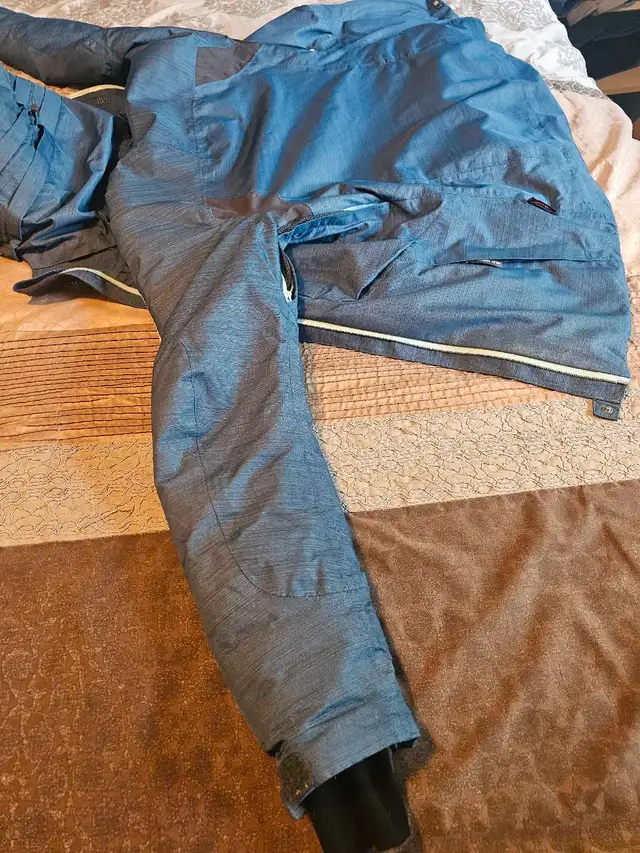 Helly Hansen Ski Jacket (s) picture #5