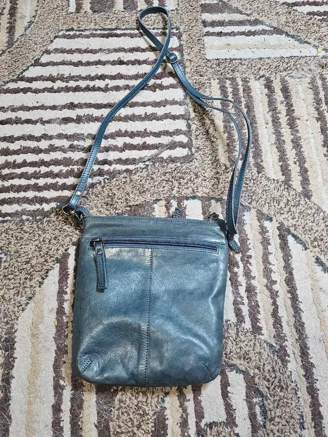 Cochoa Crossbody picture #2