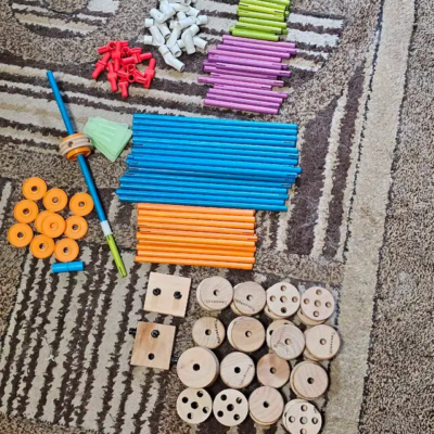 Tinkertoy Construction Set picture #1