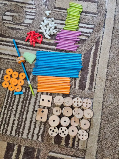 Tinkertoy Construction Set picture #1