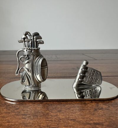 Vintage Golf Bag & 19th Hole Flag Metal Desk Sculpture - product image 1