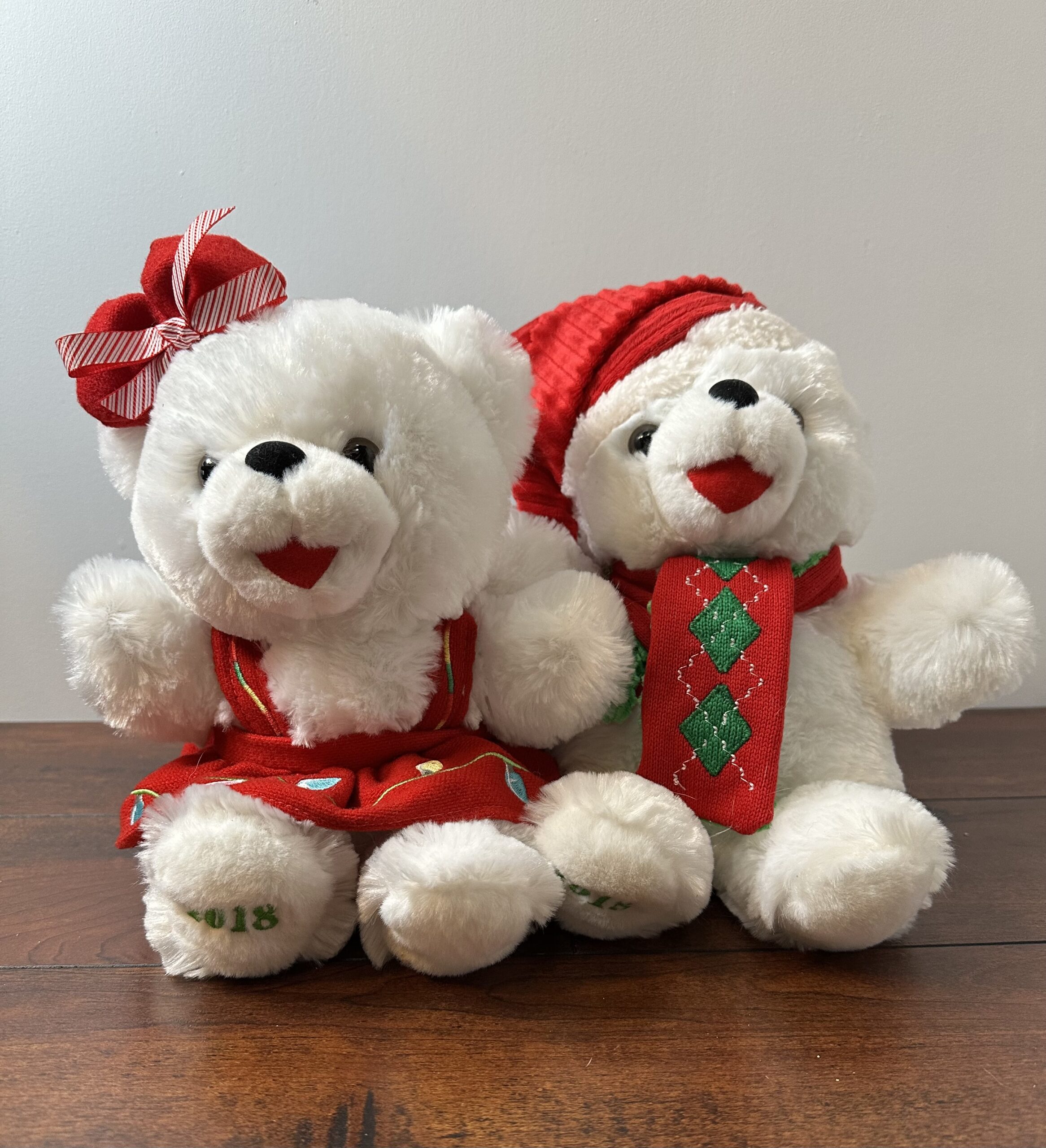 Pair of Snowflake Teddy Bear Couple Set 2018 Holiday Plush - product image 1