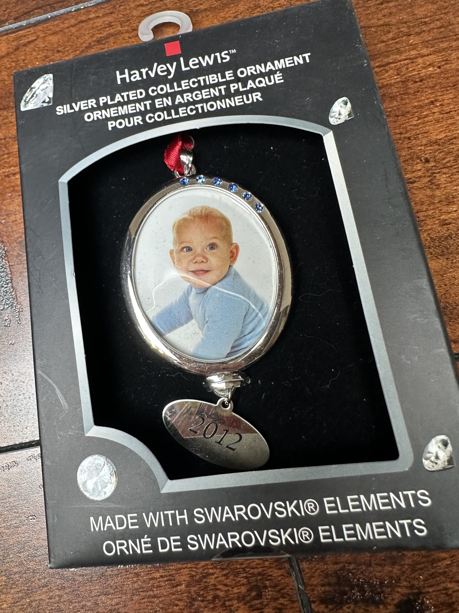 Harvey Lewis Silver Plated Collectable Ornament made with Swarovski elements - product image 2