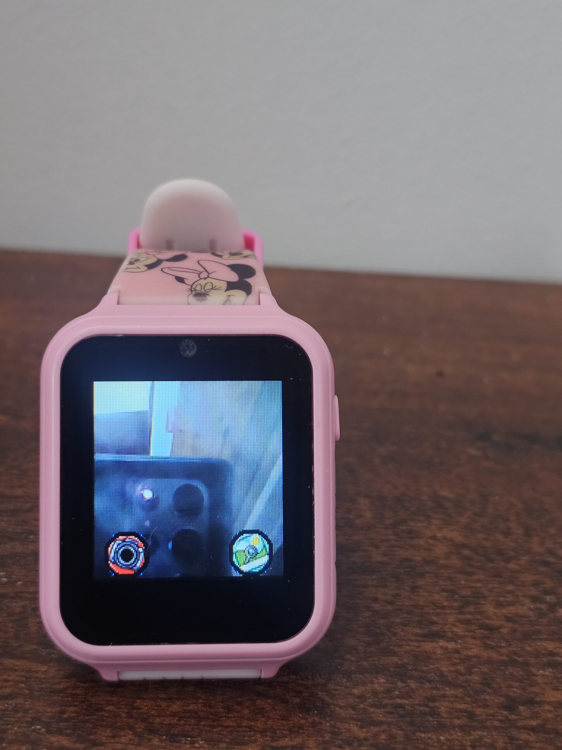 Disney Minnie Mouse Kids Smartwatch with Camera & Games - product image 5