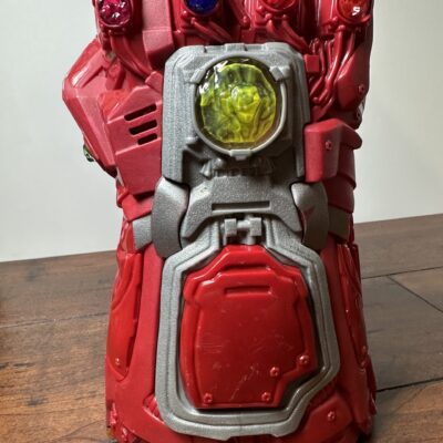Red Infinity Gauntlet Toy with Stones and Details - product image 1