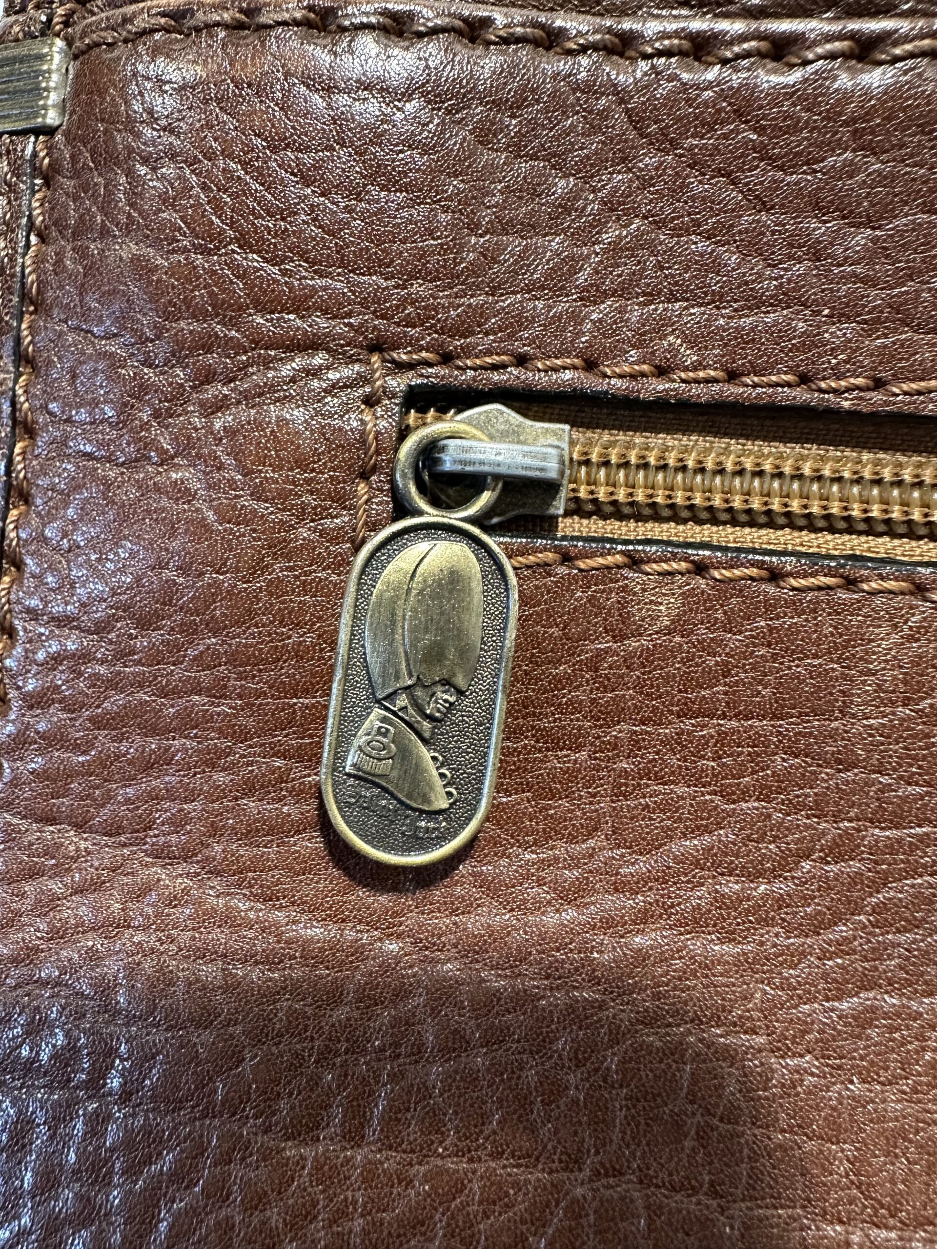 Saint Jack Brown Leather Briefcase with Brass Hardware - Image 5