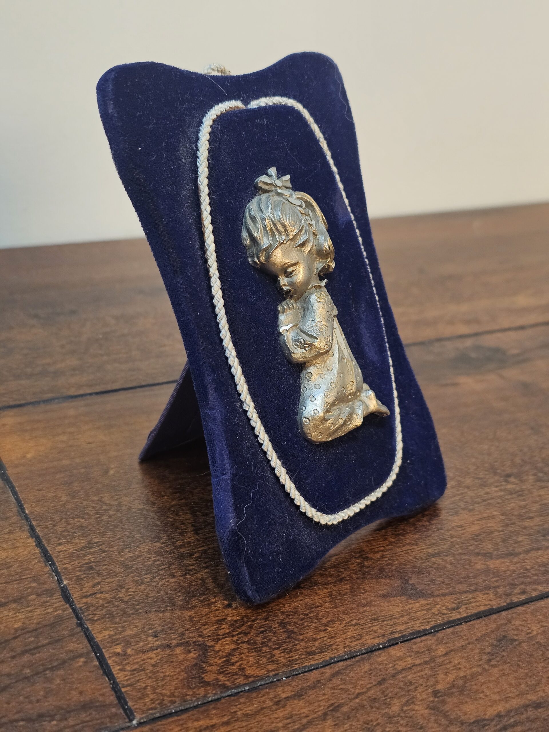 A.L. Pewter Praying Child Plaque on Velvet Frame - product image 1