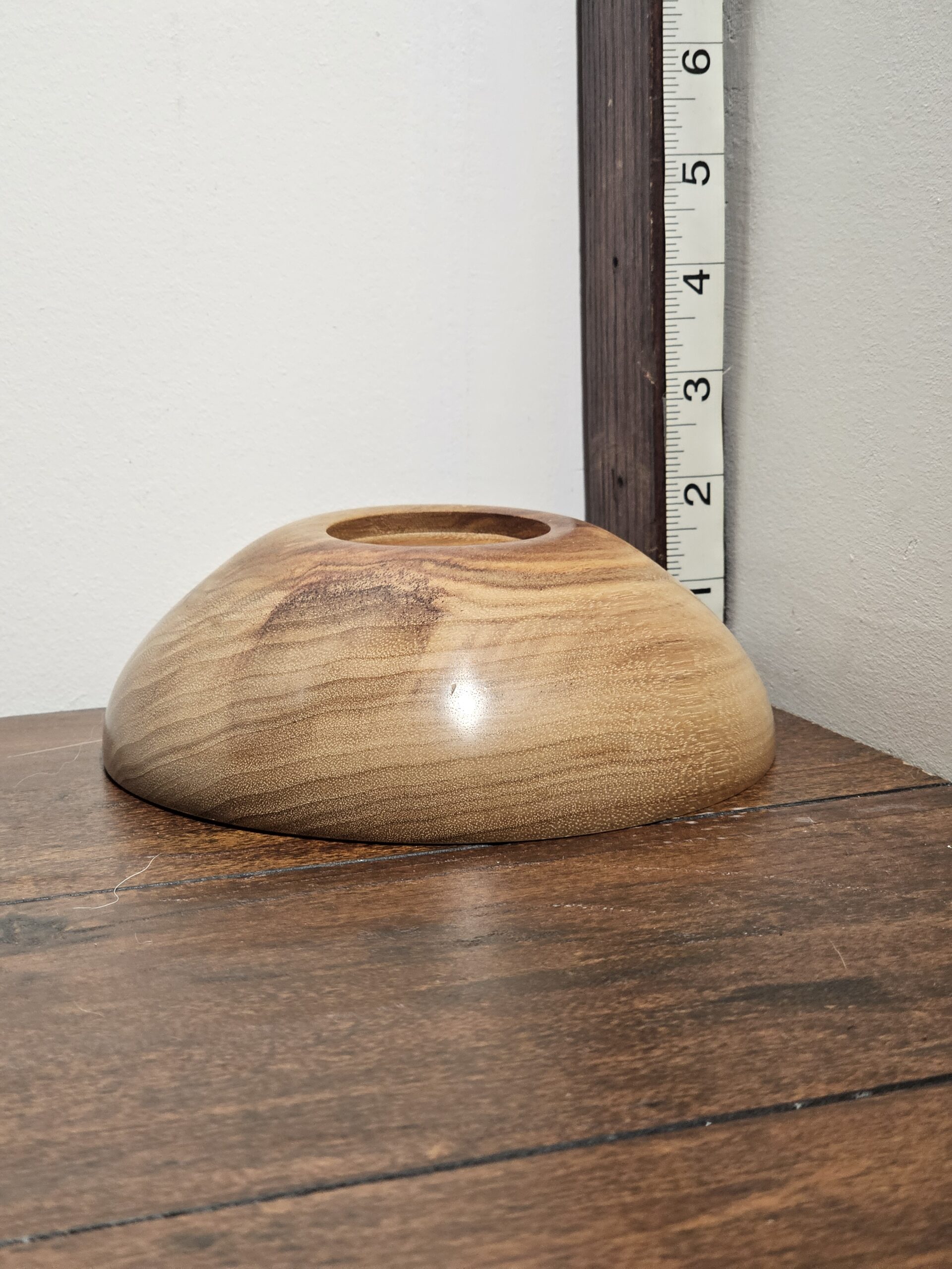 Handcrafted Wooden Bowl Natural Finish 6-inch Diameter - Image 6