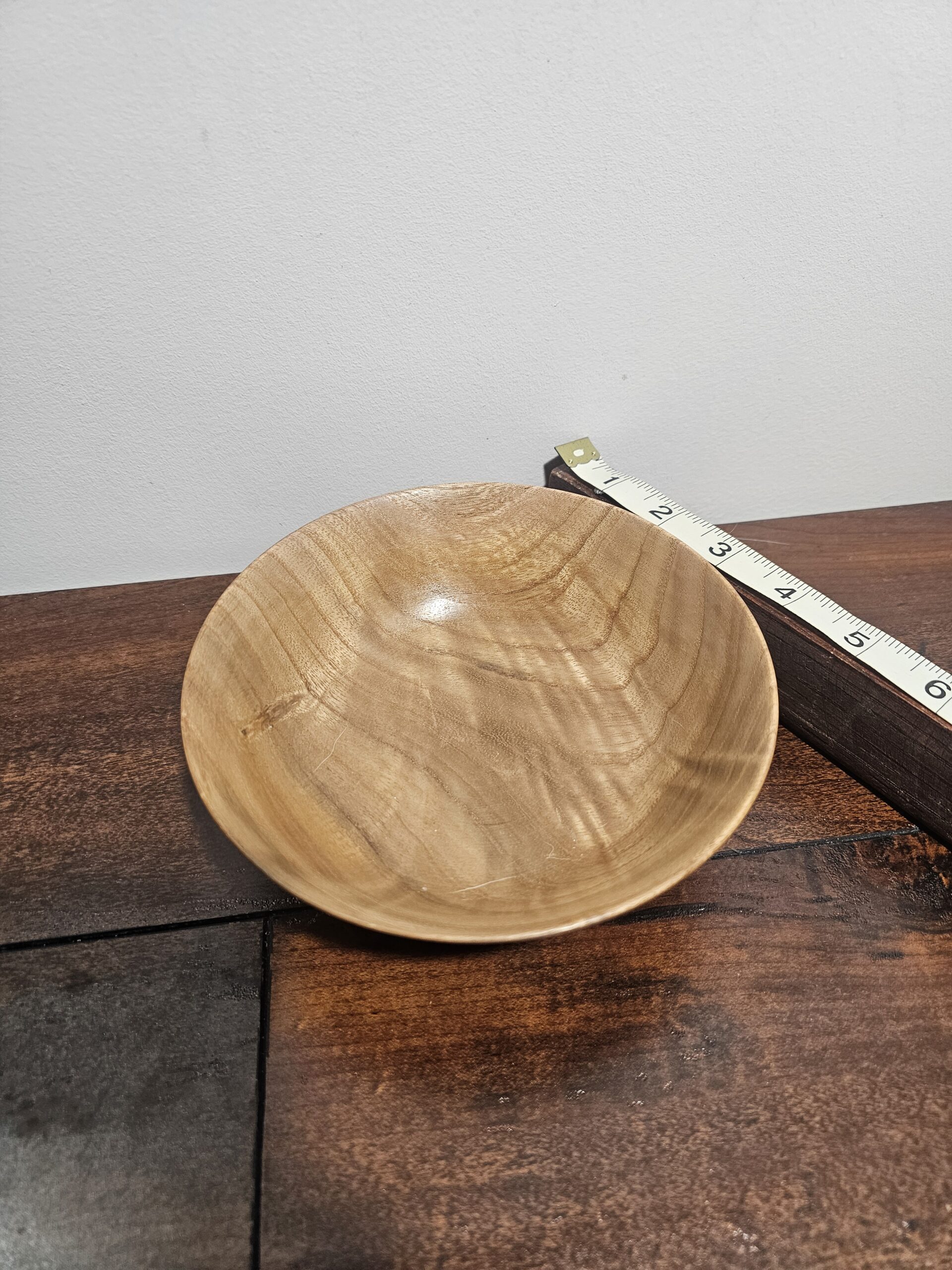 Handcrafted Wooden Bowl with Natural Wood Grain Finish - product image 3