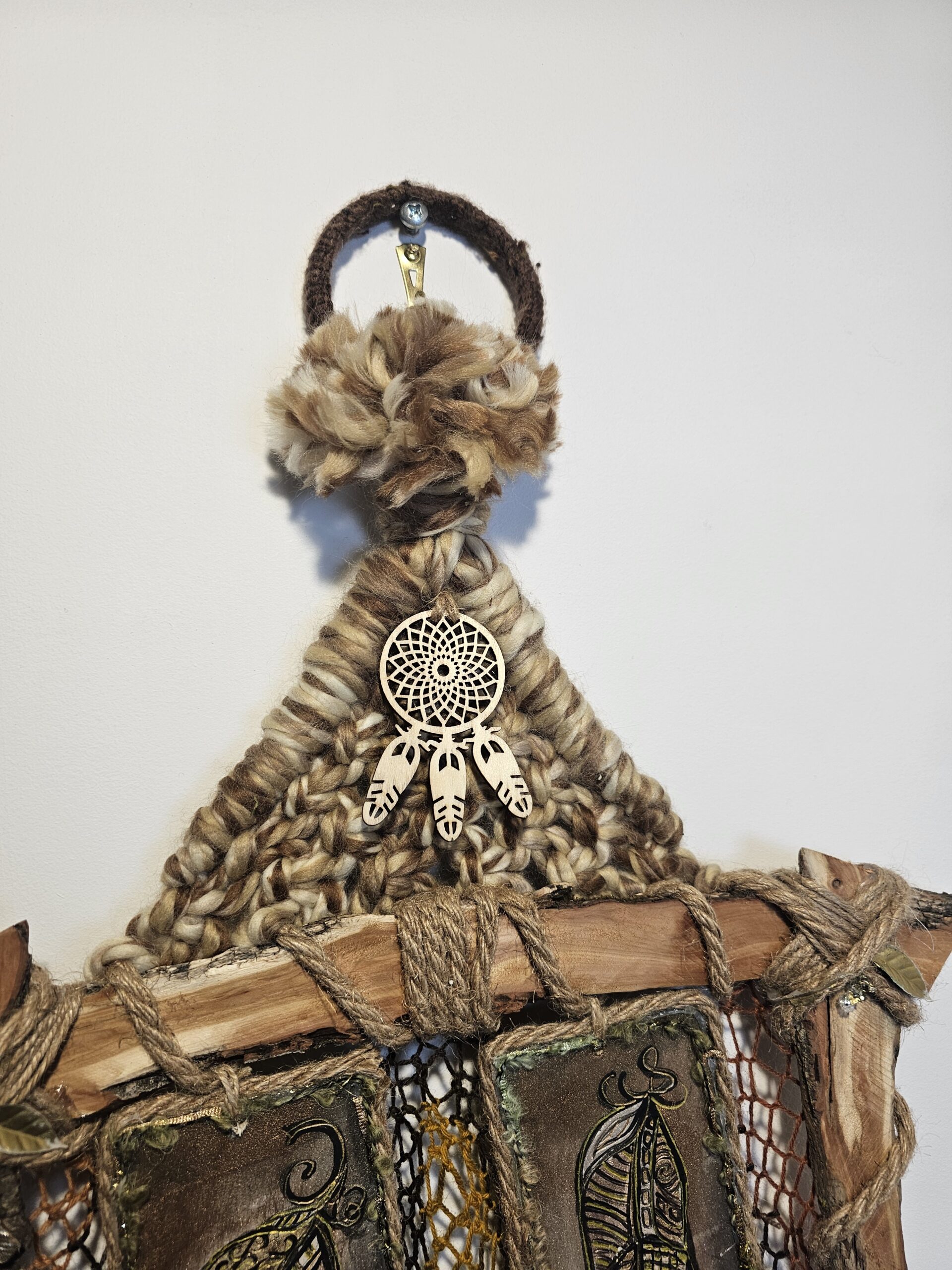 Handcrafted Bohemian Wall Hanging with Dreamcatcher and Beads - product image 4