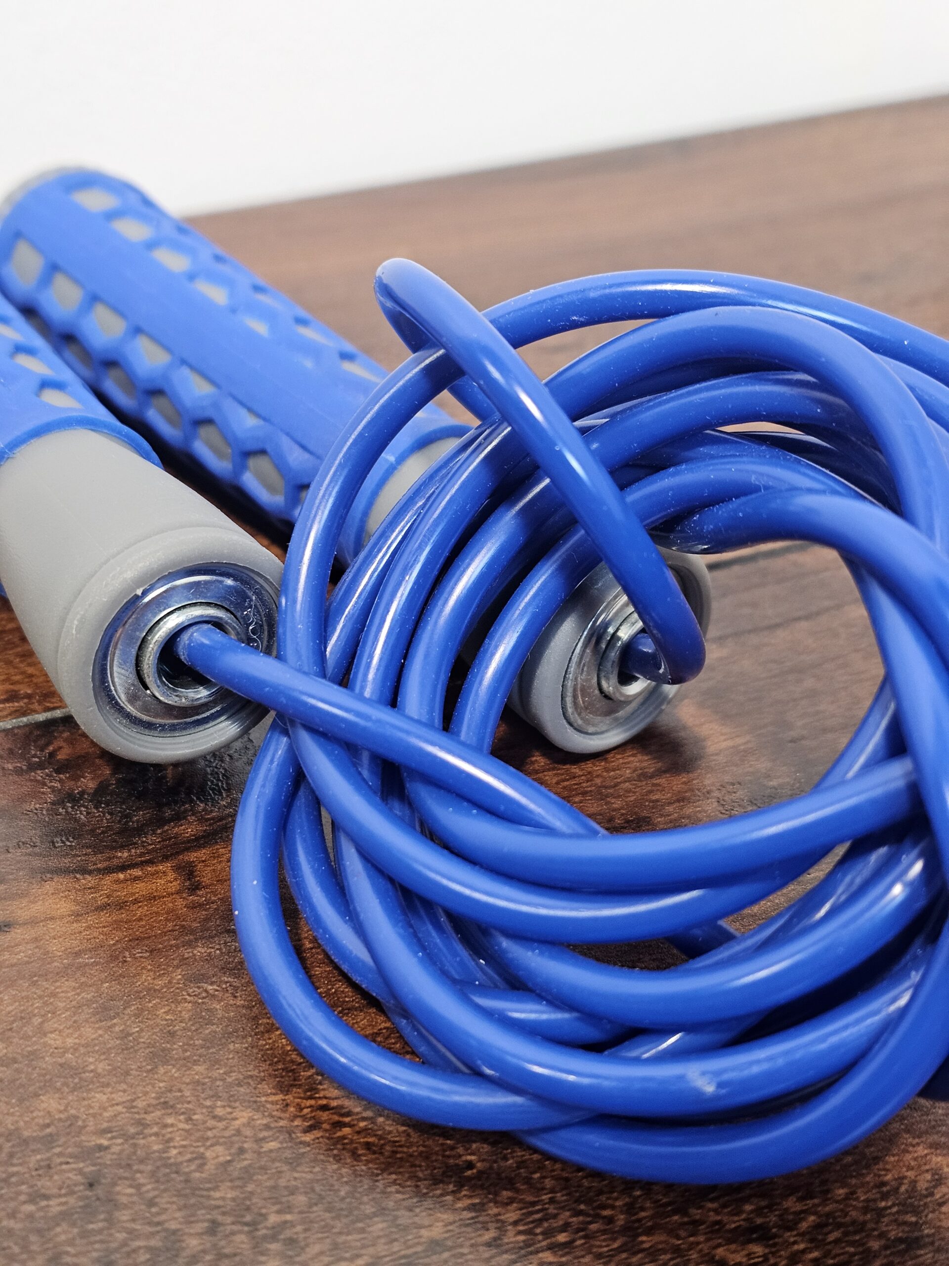 Unknown Brand Blue Jump Rope with Textured Handles - product image 5