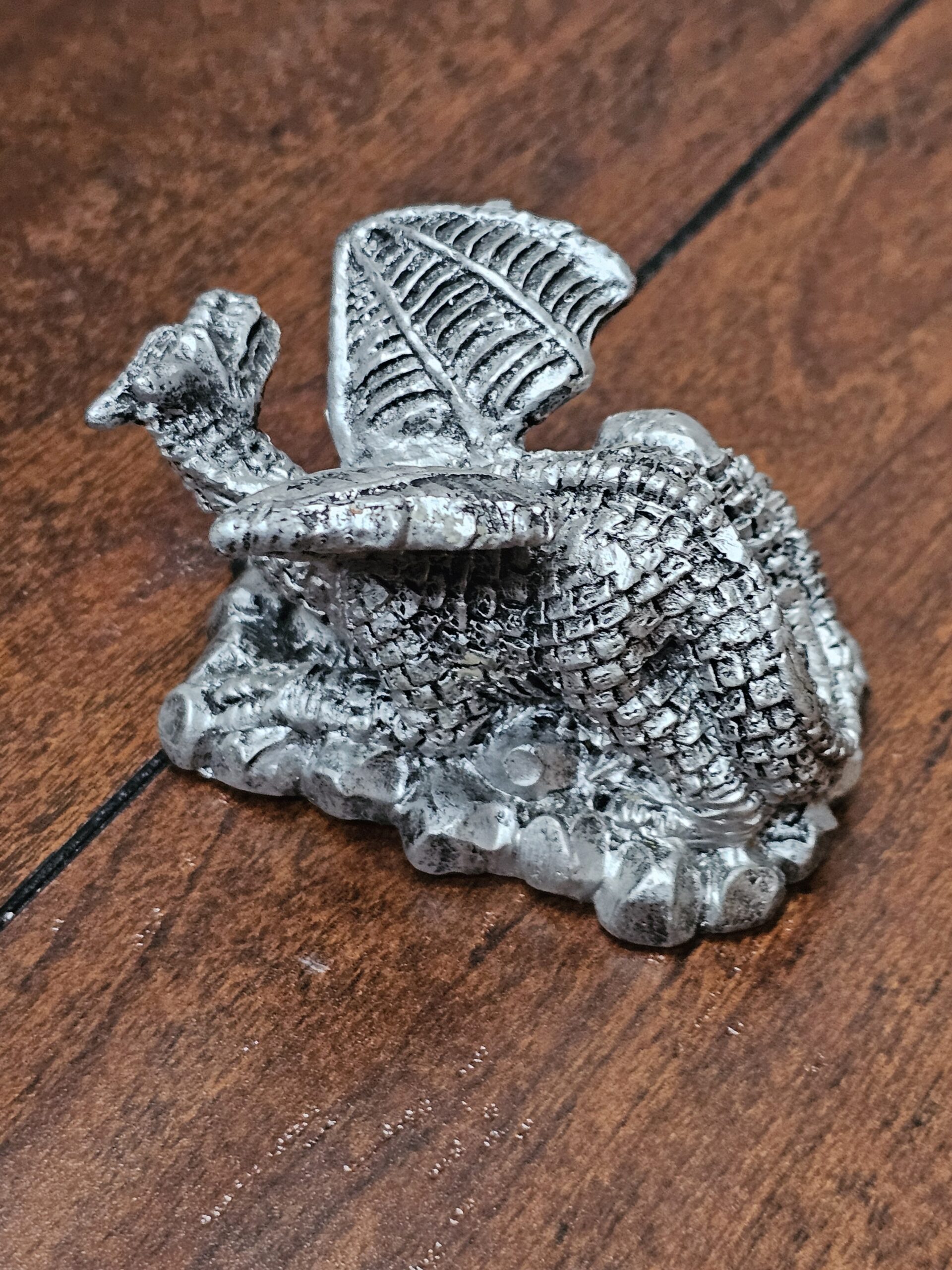 Silver Metal Dragon Figurine with Detailed Scales - product image 5