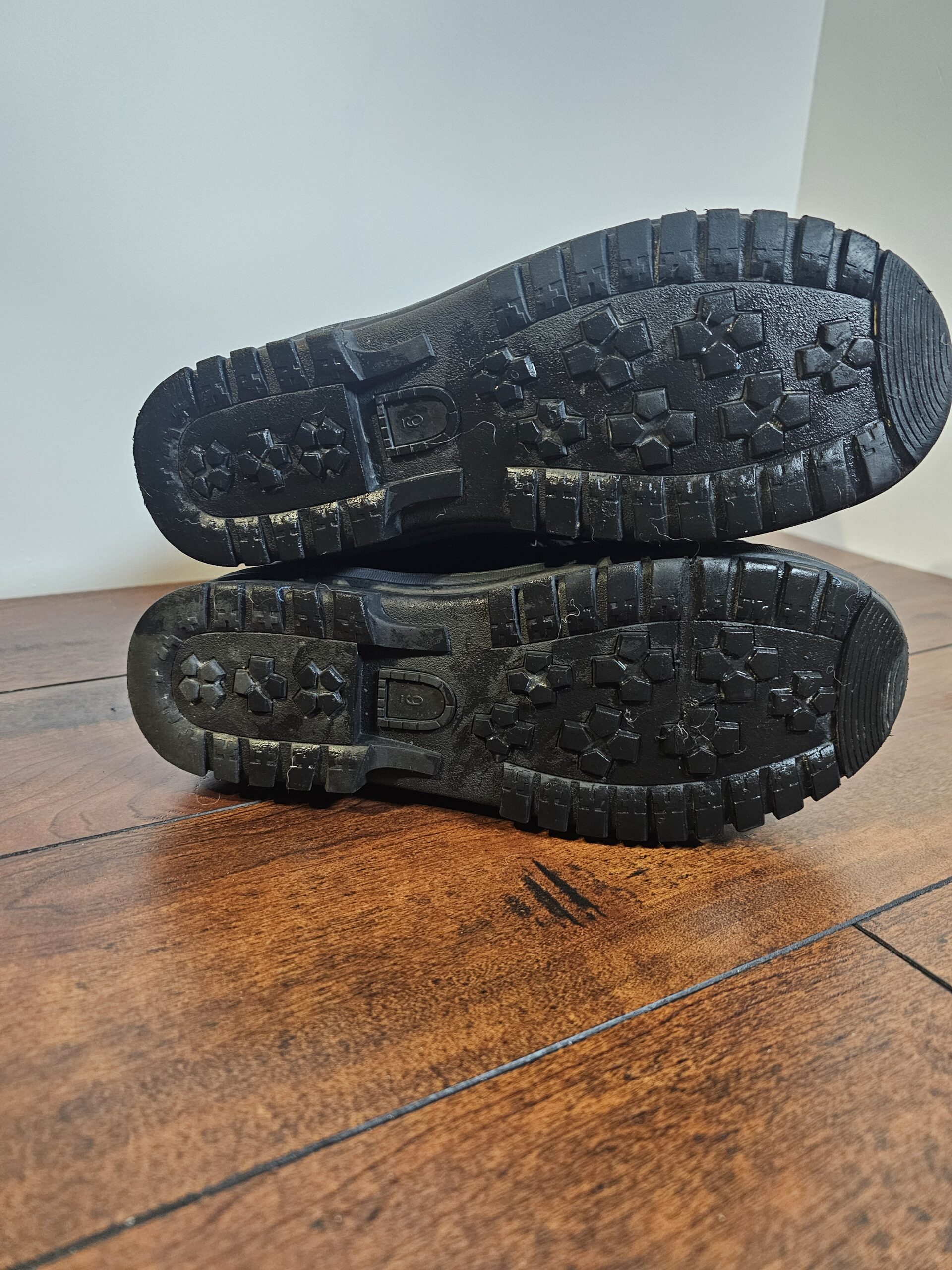 Aquatherm Women's Canuck Black Winter Boots Faux Fur Lined Size 9M - product image 5