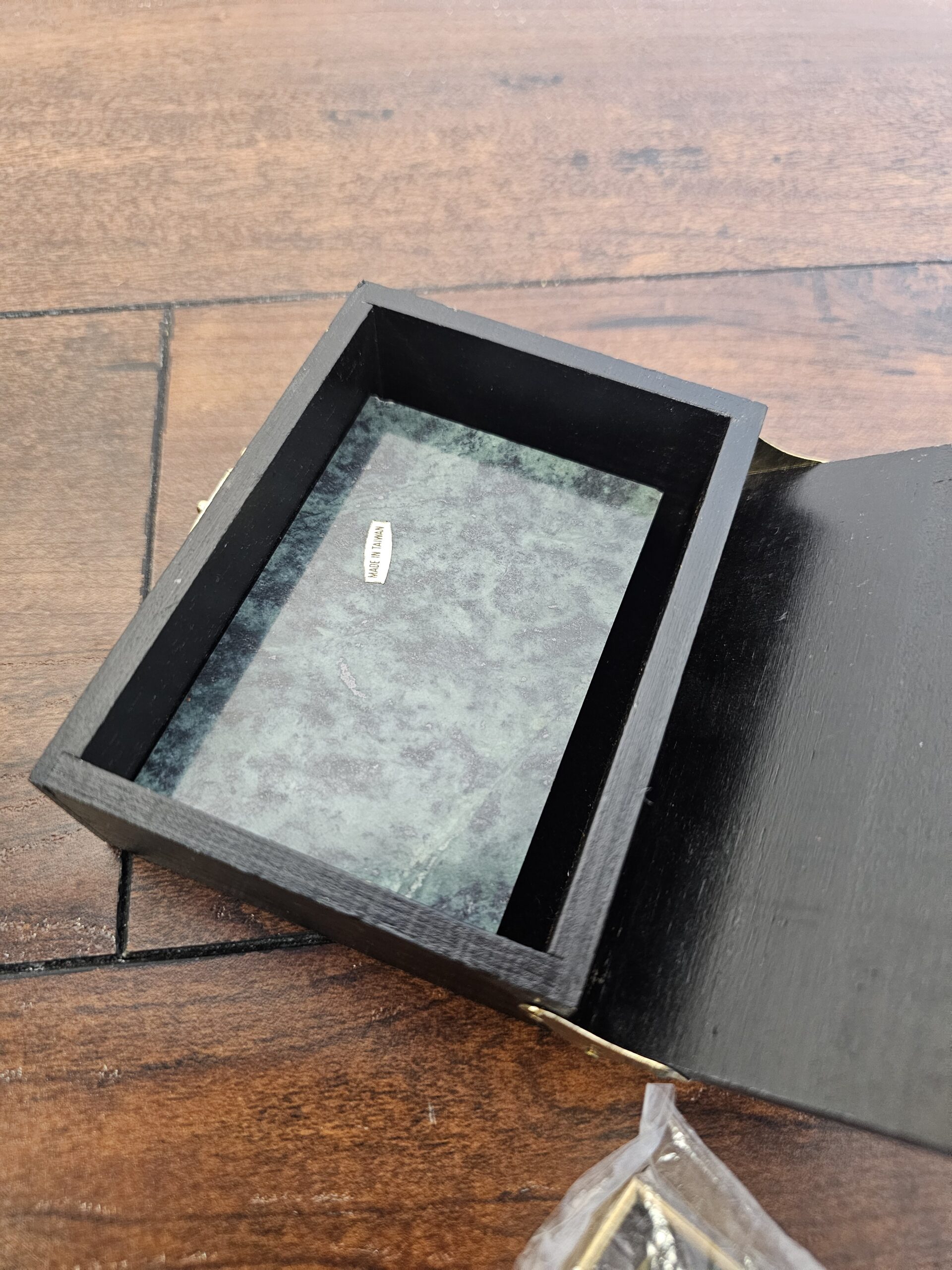 Black Wooden Box with Miniature Abacus and Inspirational Quote - product image 4