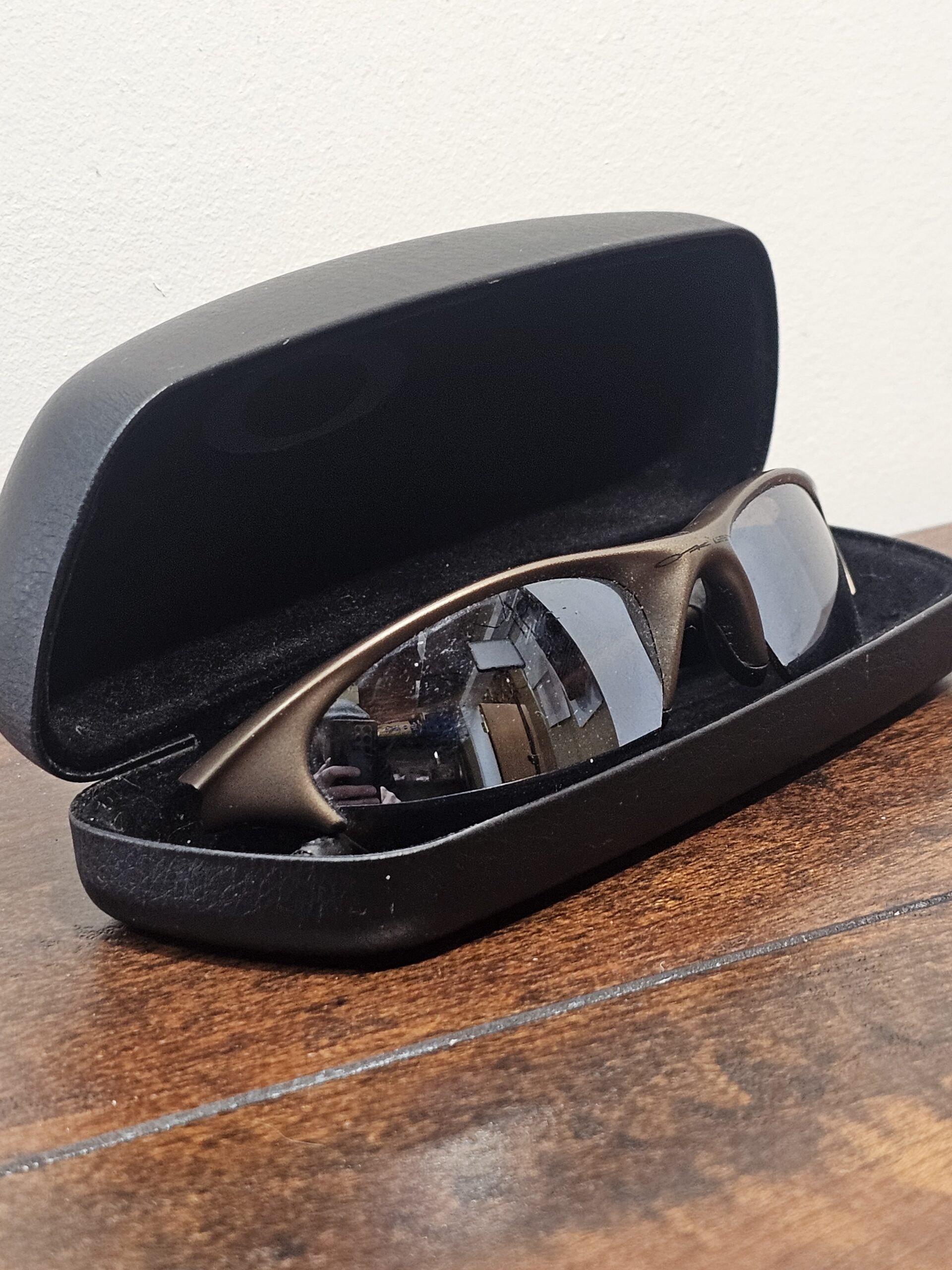 Oakley Metal Frame Sunglasses with Protective Case - product image 1
