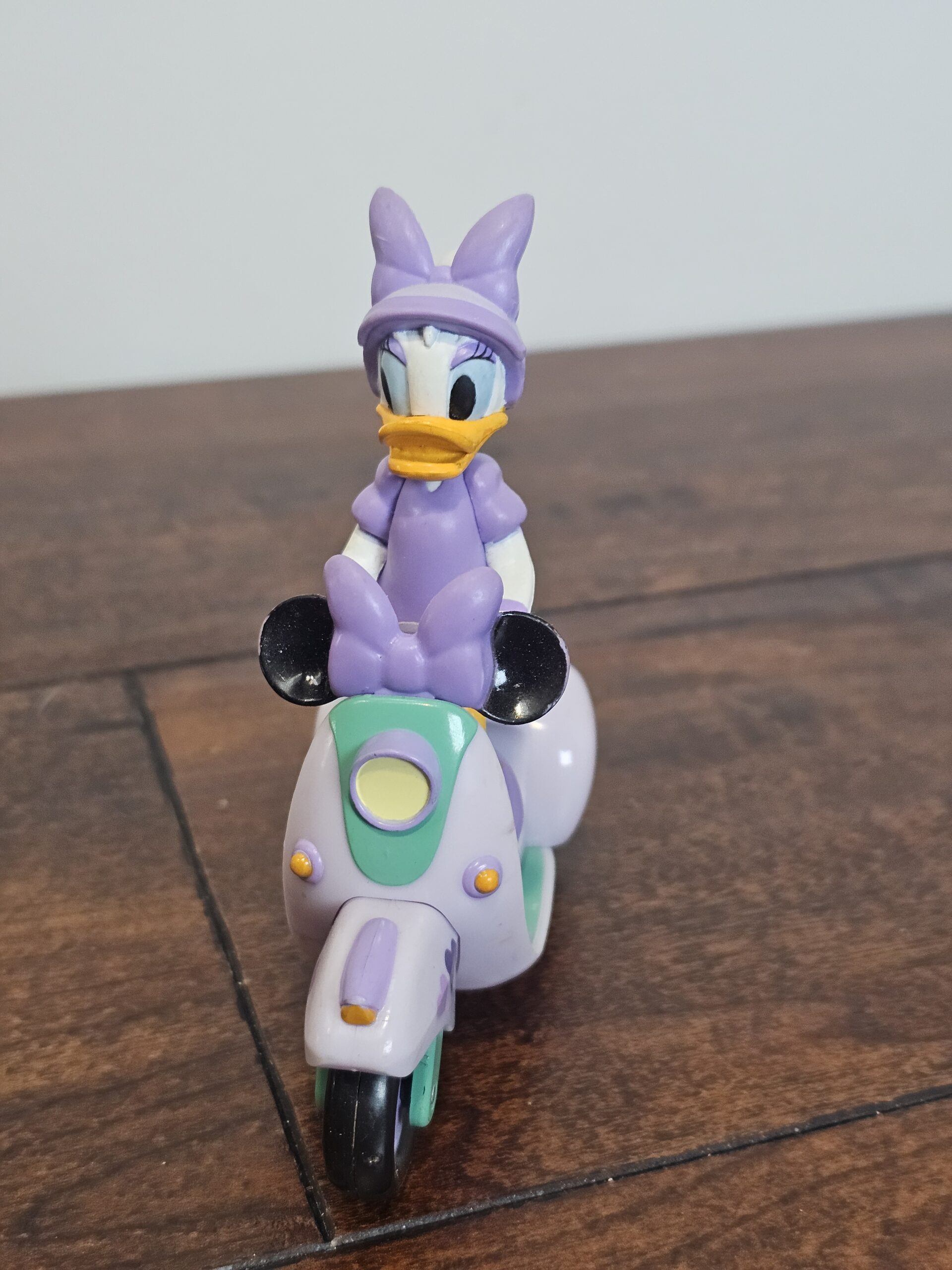 Disney Daisy Duck Scooter Toy Figure Purple Heart Design - product image 3