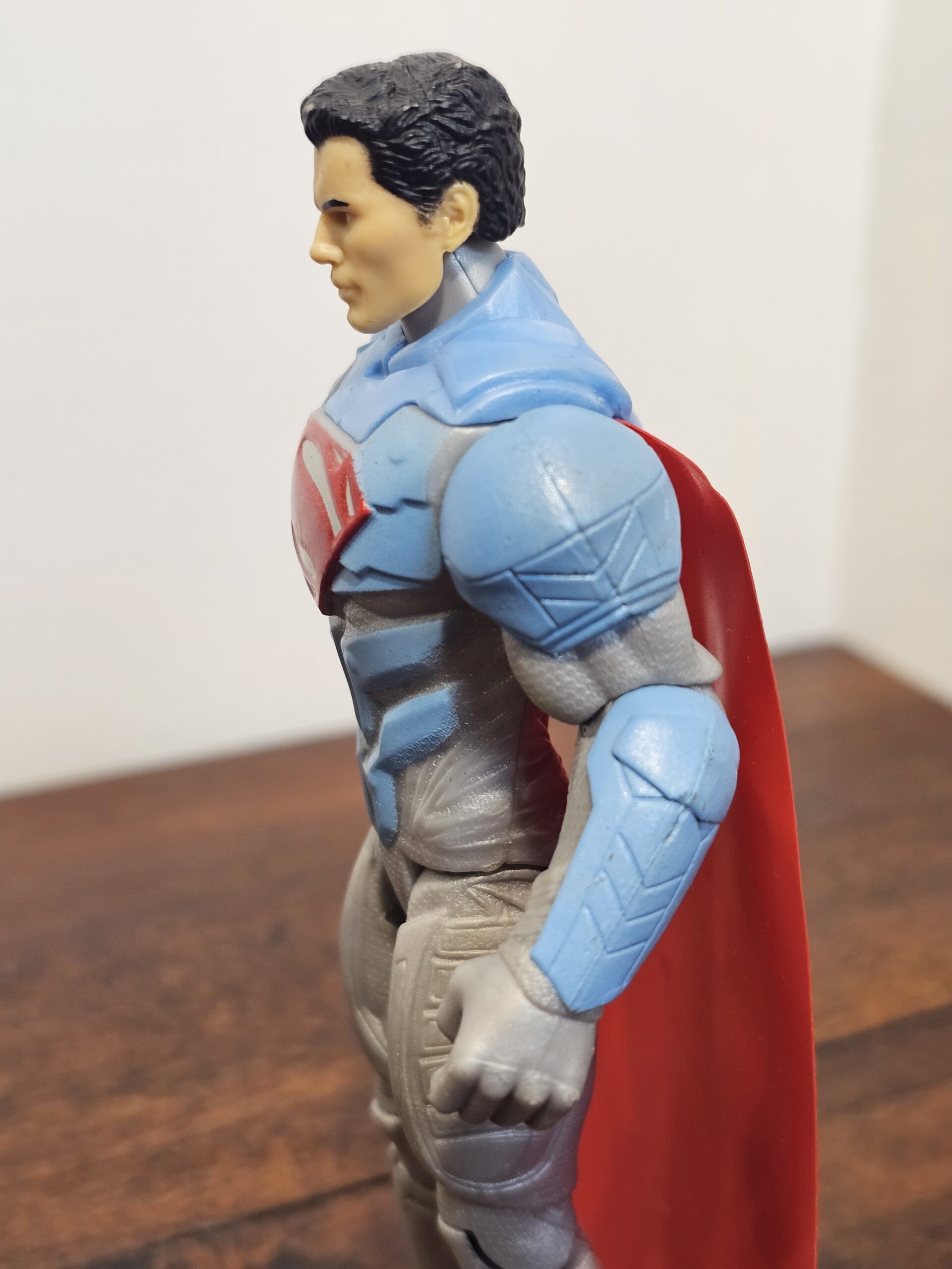 DC Comics Superman Action Figure Red Cape Blue Armor - product image 3
