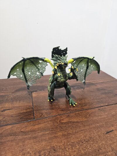 Unknown Brand Dragon Action Figure with Articulated Wings - product image 1