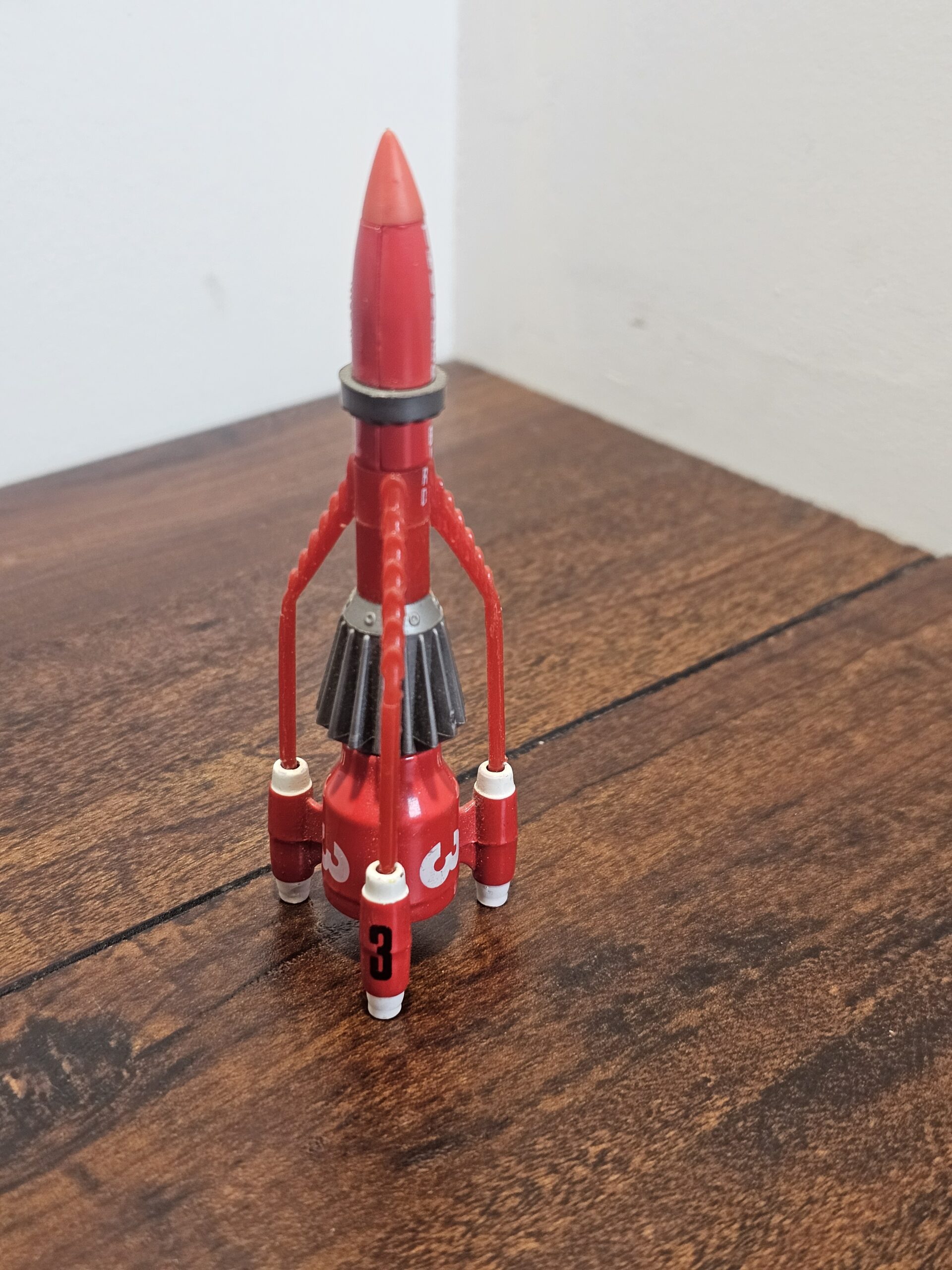 Thunderbird 3 Model Rocket Die-Cast Toy Collectible - product image 2