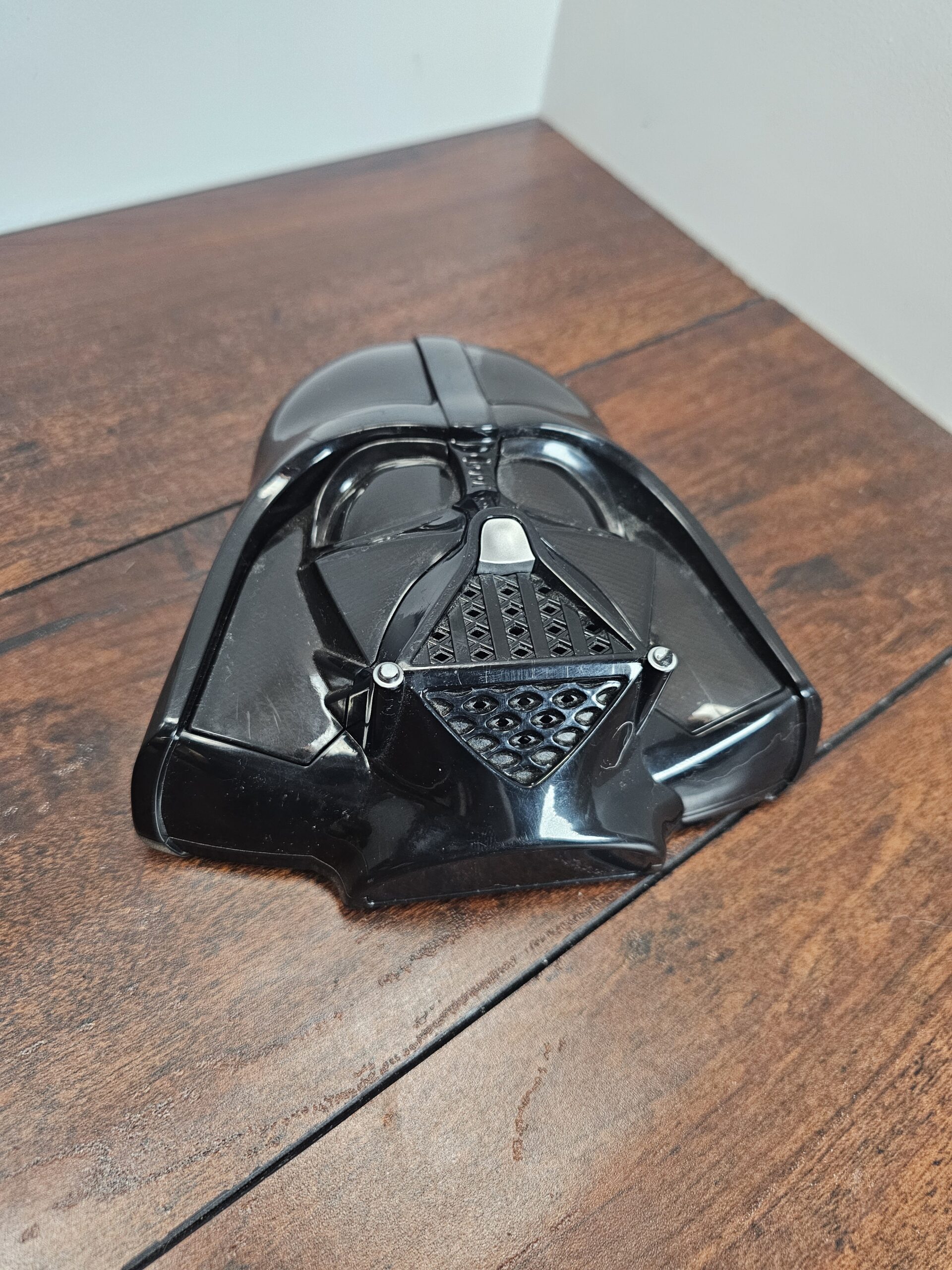 Star Wars Simon Game Darth Vader Electronic Game - product image 2