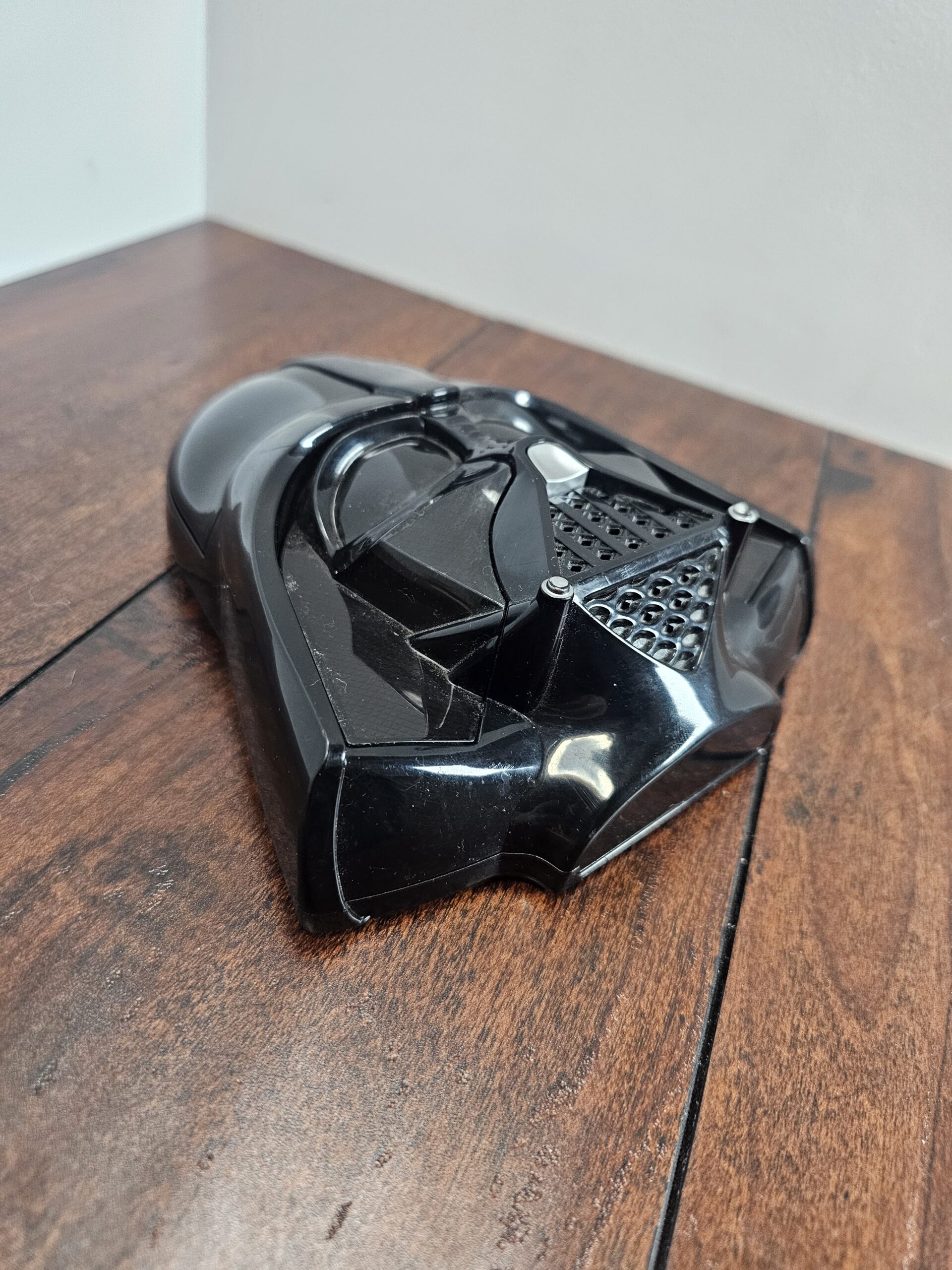 Star Wars Simon Game Darth Vader Electronic Game - product image 3