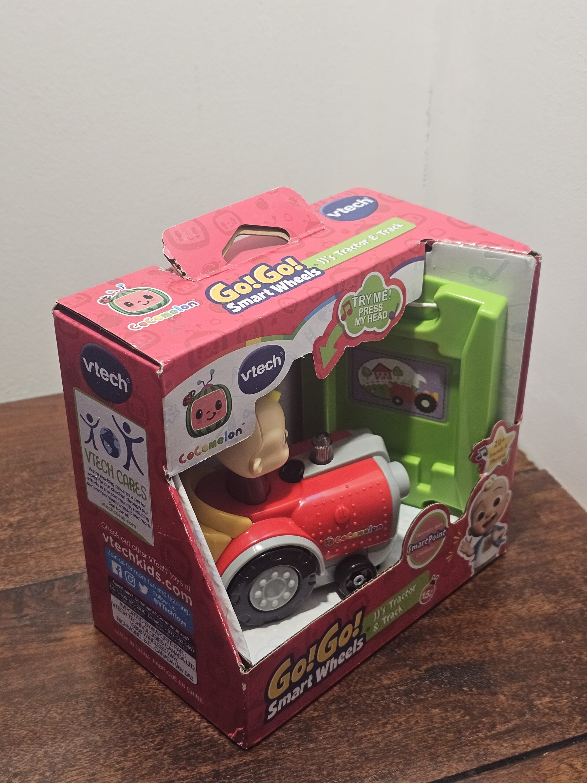 VTech CoComelon Go! Go! Smart Wheels JJ's Tractor & Track - product image 4