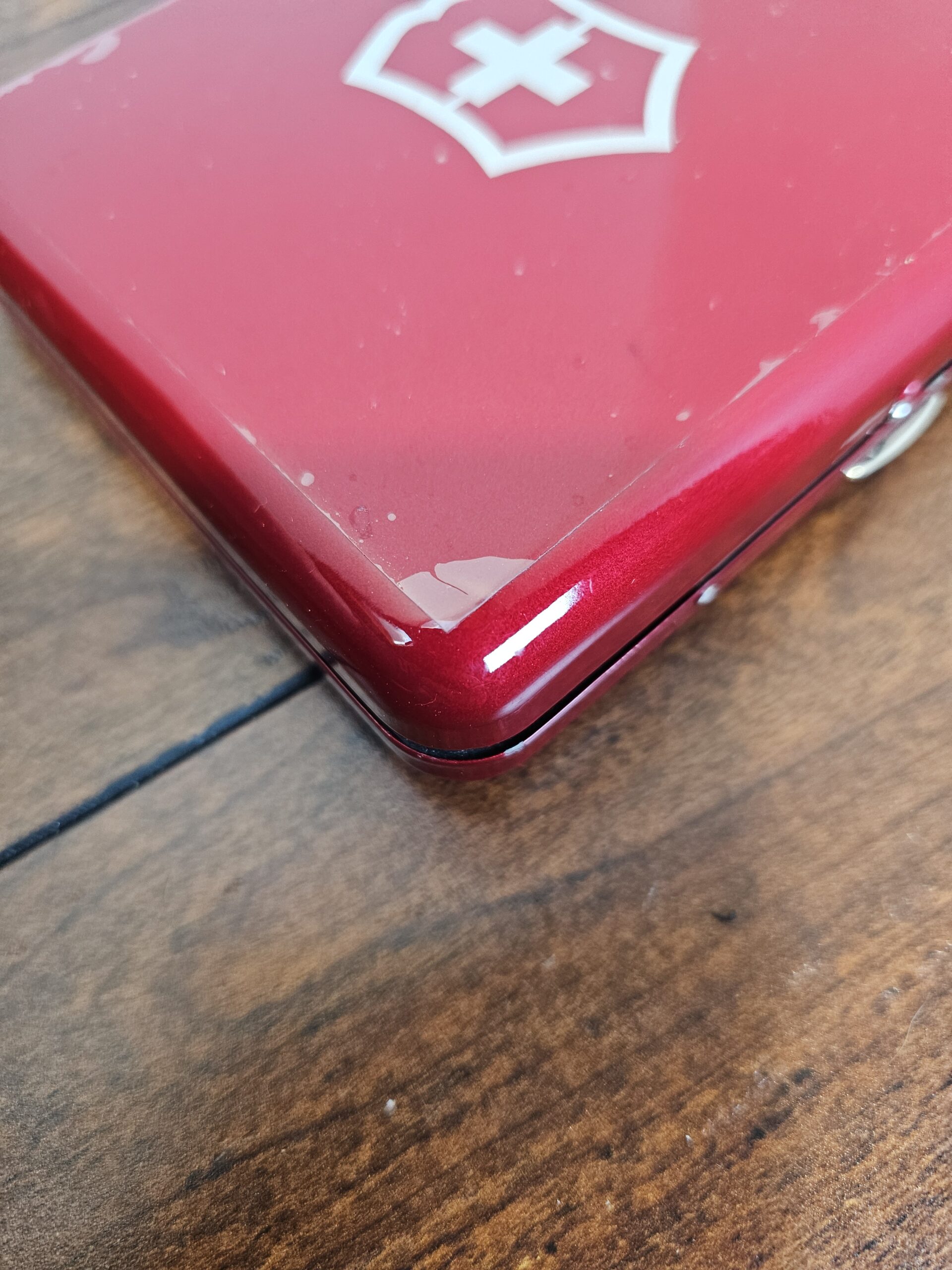 Victorinox Red Metal Pocket Knife Case with Swiss Logo - product image 2