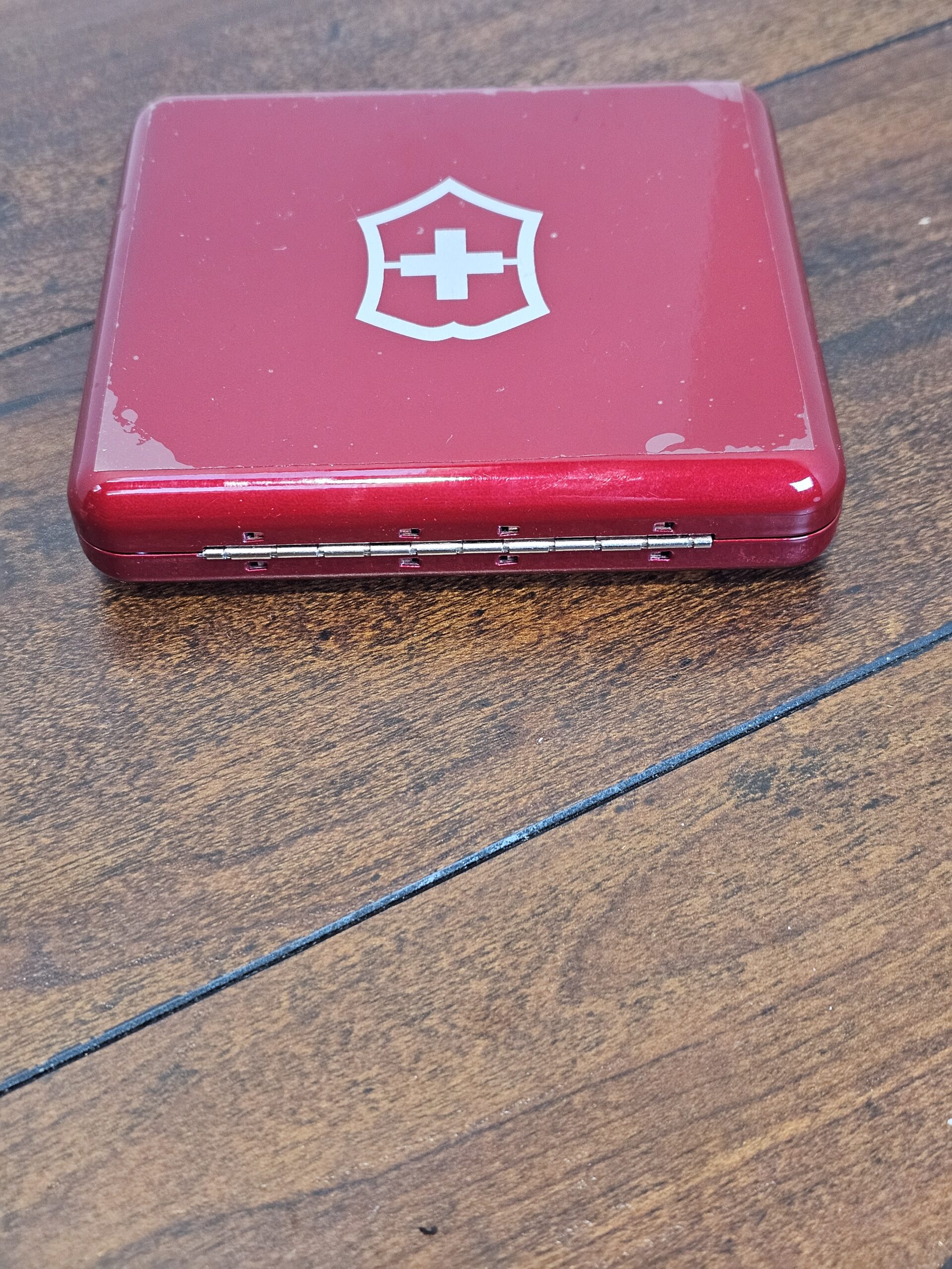 Victorinox Red Metal Pocket Knife Case with Swiss Logo - product image 3