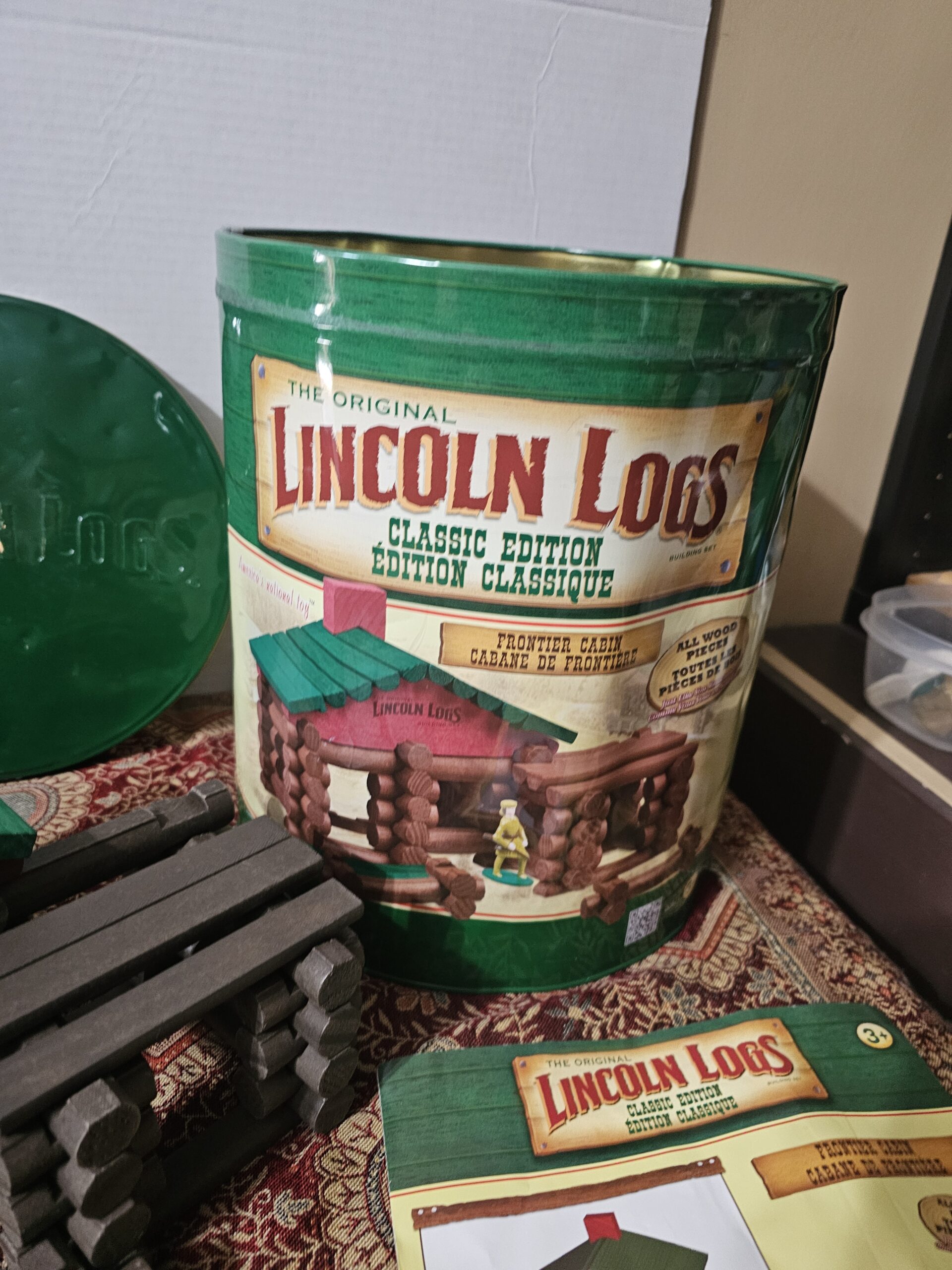 Lincoln Logs Classic Edition Frontier Cabin Building Set - product image 2