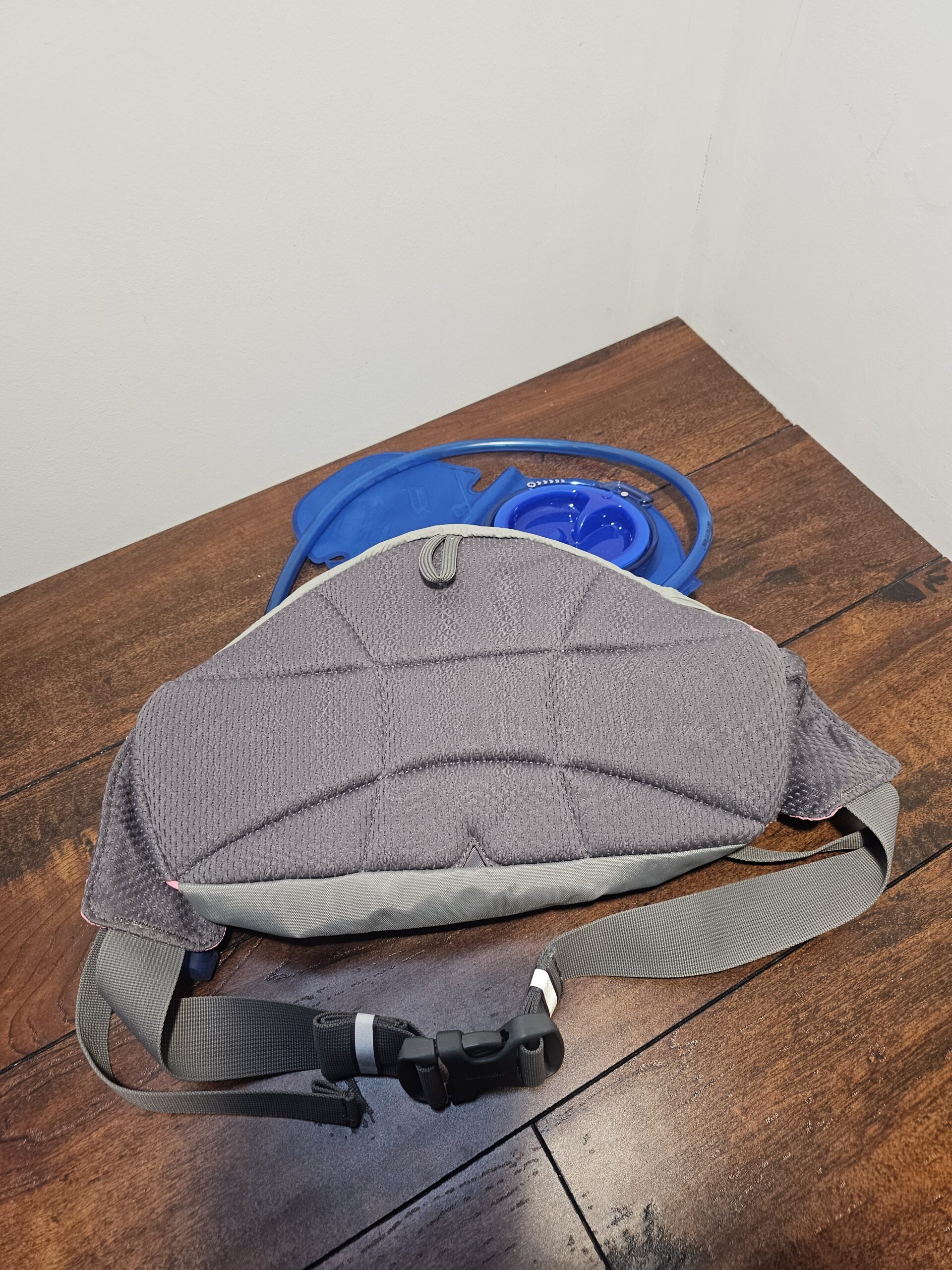 CamelBak Hydration Waist Pack with Reservoir and Hose - product image 5